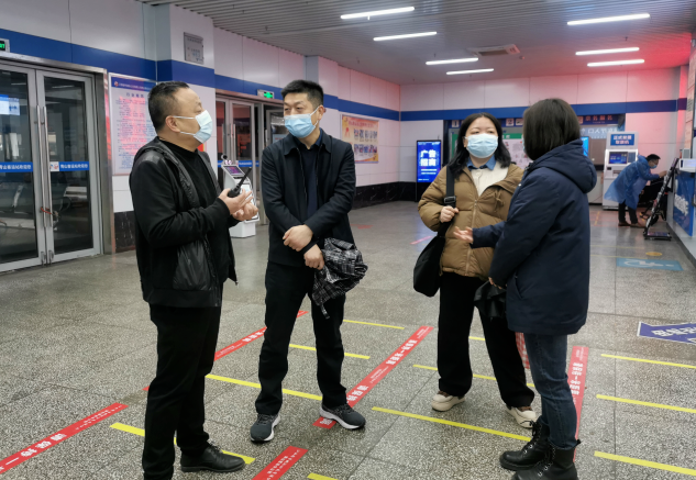 都市城際公交:市交通運輸局領導督導青山客運分公司文明創(chuàng)建、安全生產(chǎn)工作